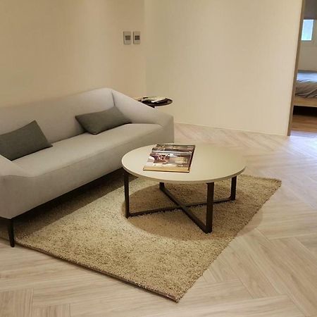 3 Bedrooms And 1 Study And 3 Bathrooms Near Taipei 101 & Mrt 외부 사진