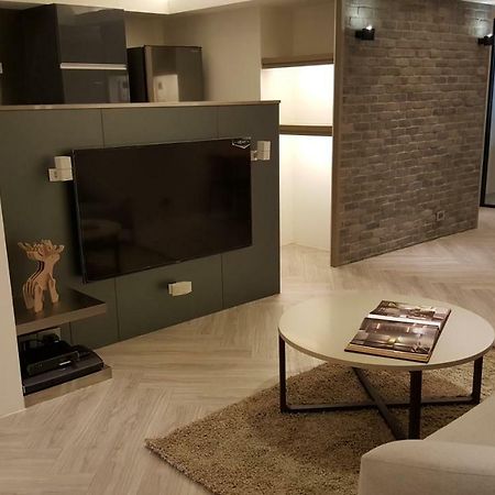 3 Bedrooms And 1 Study And 3 Bathrooms Near Taipei 101 & Mrt 외부 사진