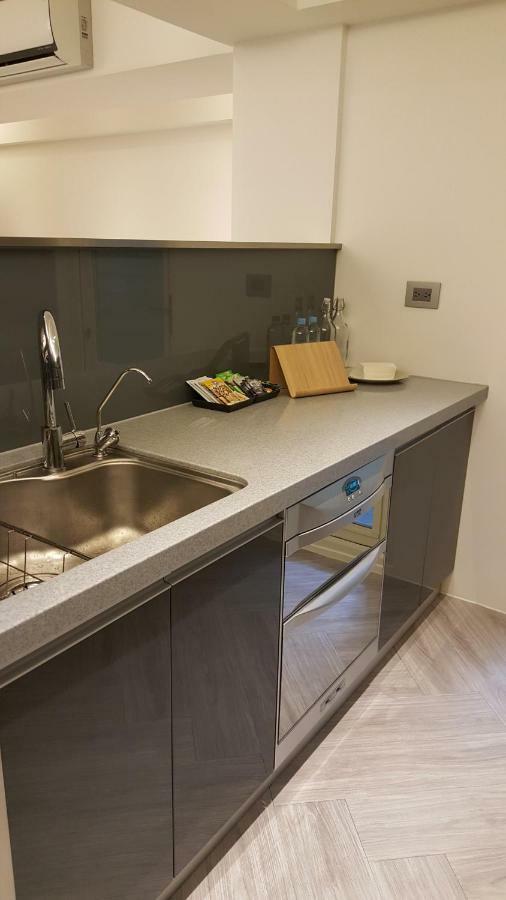 3 Bedrooms And 1 Study And 3 Bathrooms Near Taipei 101 & Mrt 외부 사진